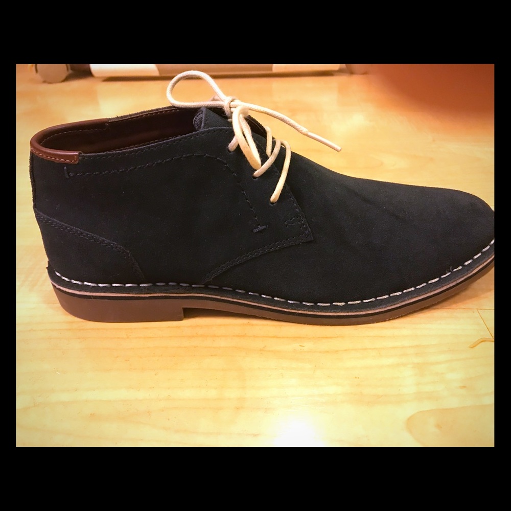 Kenneth Cole Mens Chukka Boot